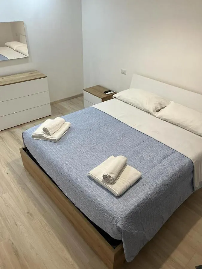 Villa Milano Apt. N. 3 0*, Milan Italy