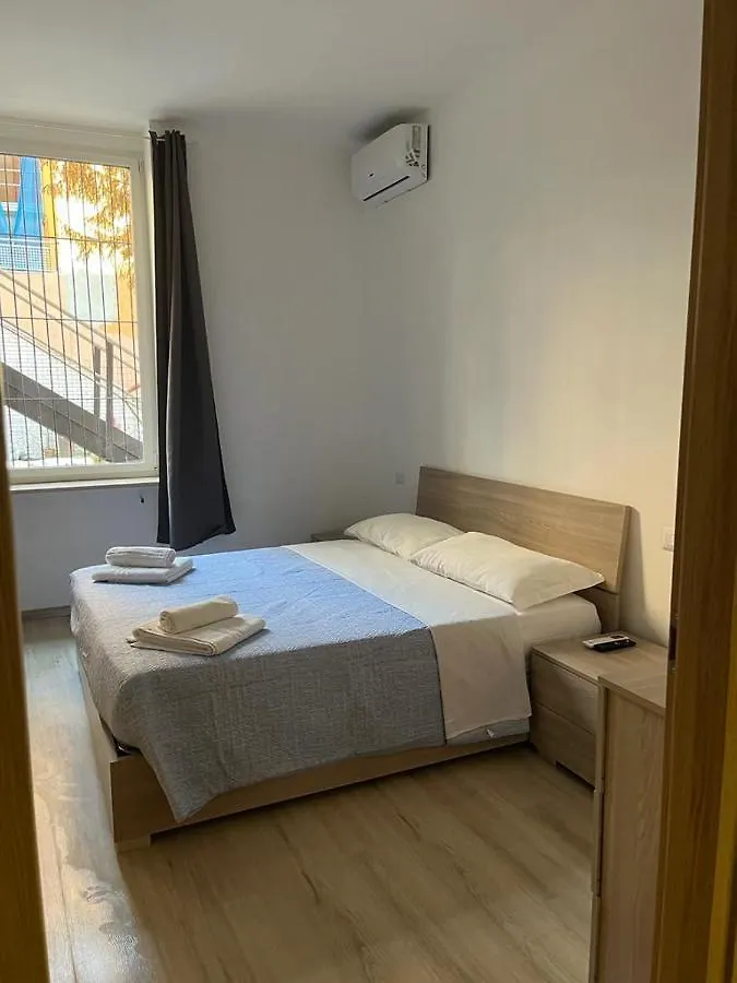 Apartment Villa Milano Apt. N. 3